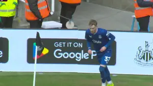 Szalona pierwsza połowa w Newcastle! Trzy gole, było trochę przypadku, dzieje się w Anglii! Oglądaj w CANAL+: