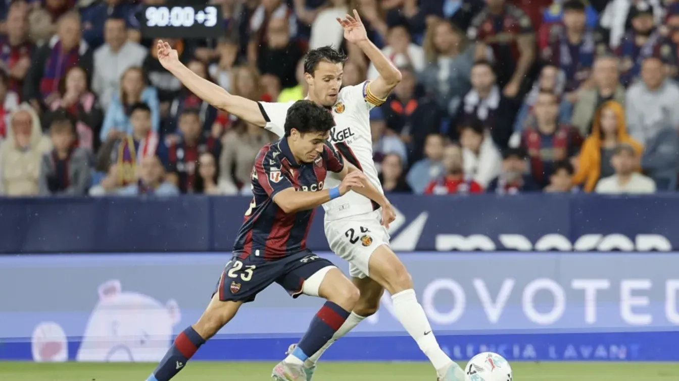 Szalony finał La Liga. Pięć klubów walczy o życie, a giganci drżą o puchary