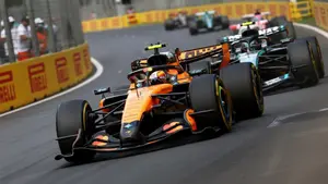 Szok w McLarenie po GP Australii. Mercedes ukrył przed nimi kluczowe dane?