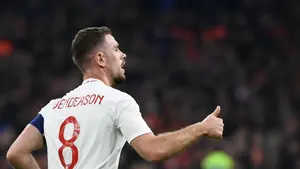 Szokujący ruch Chelsea na rynku. Xabi Alonso chce sprowadzić legendę Liverpoolu