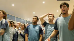 Tak cieszył się zespół Arsenalu po zdobyciu Mistrzostwa Anglii!