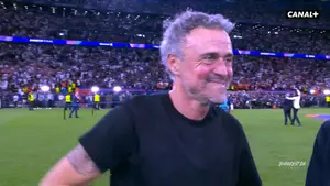 Tak wygląda trener szczęśliwy. Luis Enrique i PSG obronili trofeum Studio pomeczowe trwa w CANAL+:
