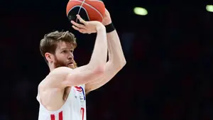 Thomas Walkup celuje w mistrzostwo Euroligi z Dubai Basketball. „Mamy najzdolniejszy skład”