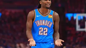 Thunder negocjują z Casonem Wallace’em. Rozmowy zaczęły się od 25 mln dolarów rocznie