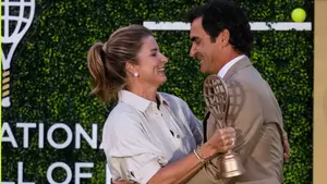 „To moja Galeria Sław”. Roger Federer zalał się łzami po słowach żony