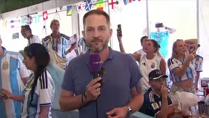 To trzeba zobaczyć! Argentyńscy kibice w restauracji Manolo w Miami przeżyli prawdziwy rollercoaster emocji podczas mecz