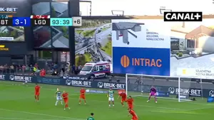 Tomas Bobcek z 20. trafieniem w sezonie, ale Lechia przegrywa w Niecieczy i żegna się z Ekstraklasą!