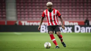 Defensywny niewypał PSV Eindhoven? Turecki klub rozważa definitywne przejęcie zawodnika