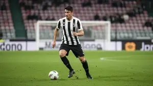 Transferowa bitwa o gwiazdę Juventusu! Reprezentant Włoch na celowniku hiszpańskiego giganta