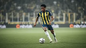 Anthony Musaba na celowniku greckiego klubu. Fenerbahçe otrzymało konkretną ofertę
