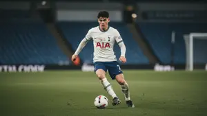 Zaskakująca decyzja Tottenhamu! 20-letni talent na celowniku ligowych rywali
