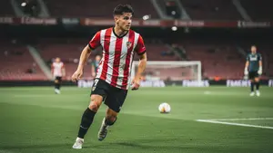 Arnau Martínez trafi na Mestalla? Valencia walczy o podpis kapitana Girony