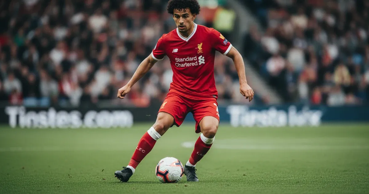 Gwiazda Liverpoolu na wylocie? Wielki transferowy wyścig o pomocnika nabiera tempa