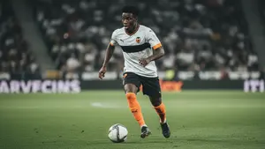 David Otorbi na celowniku Anglików. Valencia zabezpieczyła talent klauzulą 60 milionów euro
