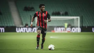 Strasbourg chce pomocnika Rennes. 10 milionów euro za reprezentanta francuskiej młodzieżówki