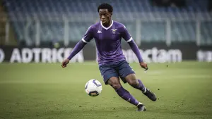 Zaskakujący ruch w Serie A! 20-letni talent z Fiorentiny może odejść za miliony