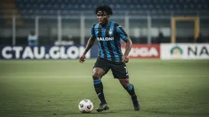 Zaskakujący zwrot we Włoszech! Napastnik za 13 mln euro może zmienić klub wewnątrz Serie A