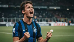 Arsenal rusza po perłę Interu. Francesco Pio Esposito na liście życzeń Artety