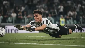 Wielki powrót i natychmiastowa sprzedaż? Włoski talent na celowniku trzech klubów Serie A