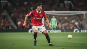West Ham United włącza się do walki o utalentowanego obrońcę Manchesteru United