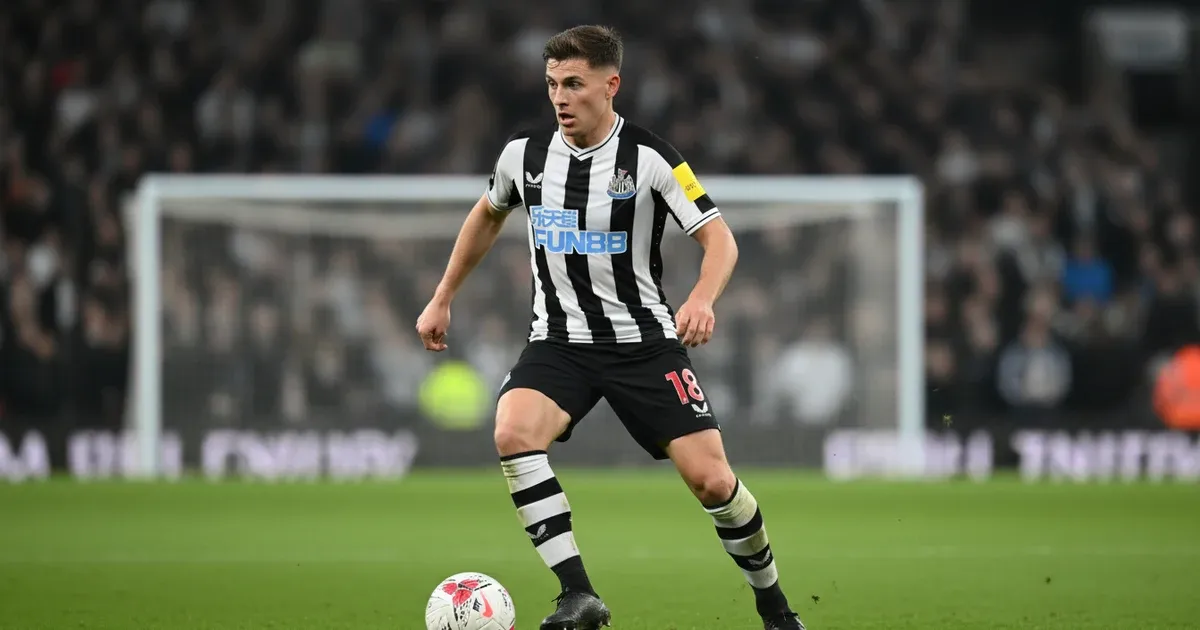 Harvey Barnes podjął kluczową decyzję. Anglik nie trafi do ligowego rywala