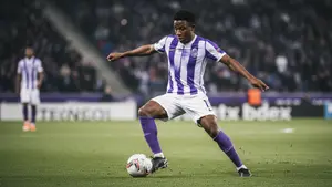 Oficjalnie: 19-letni talent z Belgii wzmacnia atak. Niemiecki klub ogłasza transfer