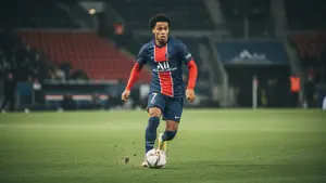 Marsylia chce gwiazdę Paris FC! Na stole 12 milionów euro za algierskiego skrzydłowego
