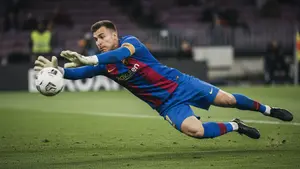 Koniec złudzeń w Barcelonie. Wychowanek La Masii o krok od transferu do zagranicznego klubu