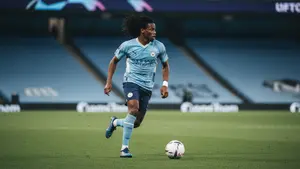 Issa Kaboré na wylocie z Manchesteru City. Obrońca może trafić do francuskiego klubu