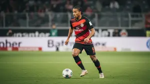 Jean-Mattéo Bahoya na celowniku Al-Ahli. Saudyjczycy chcą uprzedzić potęgi z Londynu
