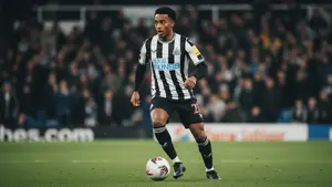 Joe Willock opuści Premier League? Agent piłkarza jest już w Stambule