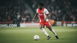 Real Madryt szykuje 30 milionów euro! Belgijski talent z Ajaksu na celowniku