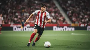 Juanlu Sánchez o krok od Premier League. Hiszpański talent wybrał zaskakujący klub