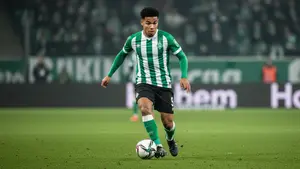 Fiorentina wchodzi do gry o gwiazdę Werderu. 9 milionów euro za Justina Njinmaha