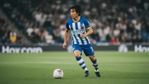 Mitoma opuści Brighton? Roberto De Zerbi chce go w Tottenhamie