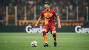 Kâzımcan Karataş na celowniku ligowego rywala. Trener Galatasaray stawia jednak weto