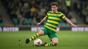 5 milionów funtów to za mało. Norwich City stawia twarde warunki w sprawie Kellena Fishera