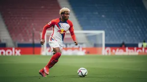 Młody talent opuszcza RB Lipsk. Zaskakujący kierunek transferu 18-letniego defensora