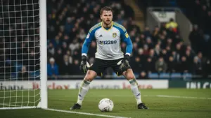 Olympique Marsylia włącza się do walki o bramkarza Leeds United