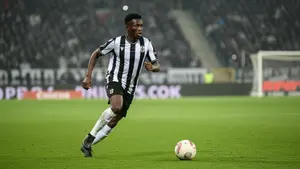 Borussia Mönchengladbach walczy o pomocnika. Reprezentant Gwinei na wylocie z Grecji