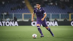 Francuzi wykładają 15 milionów euro! Obrońca z Serie A blisko zmiany barw