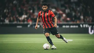 Sunderland walczy o obrońcę z Francji! Lens stawia twarde warunki za 30-latka