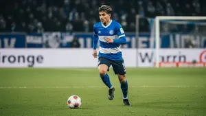 Mertcan Ayhan podjął ostateczną decyzję. Odrzucił ofertę klubu z Serie A i zostaje w Niemczech