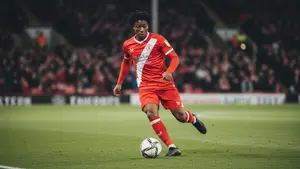 7 milionów funtów na stole. Brighton walczy o 19-letniego napastnika Charltonu