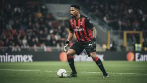 Mike Maignan odejdzie z Mediolanu? Gwiazdor usunął zdjęcia i kusi go klub Cristiano Ronaldo
