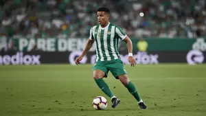Olympiakos Piraeus wchodzi do gry o pomocnika Realu Betis. Grecy chcą Kolumbijczyka