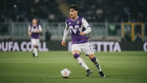 8,5 miliona euro to za mało. Napoli walczy o utalentowanego obrońcę Fiorentiny