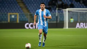 Lazio akceptuje 15 milionów euro. Serbski napastnik o krok od sensacyjnego transferu