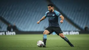 Manchester City może stracić obrońcę. Algierczyk zmienia agenta i szuka drogi ucieczki