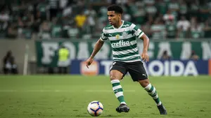 Brazylijski talent na wylocie z Palmeiras. Club Brugge walczy o podpis 19-latka